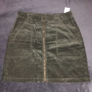 Hollister skirt